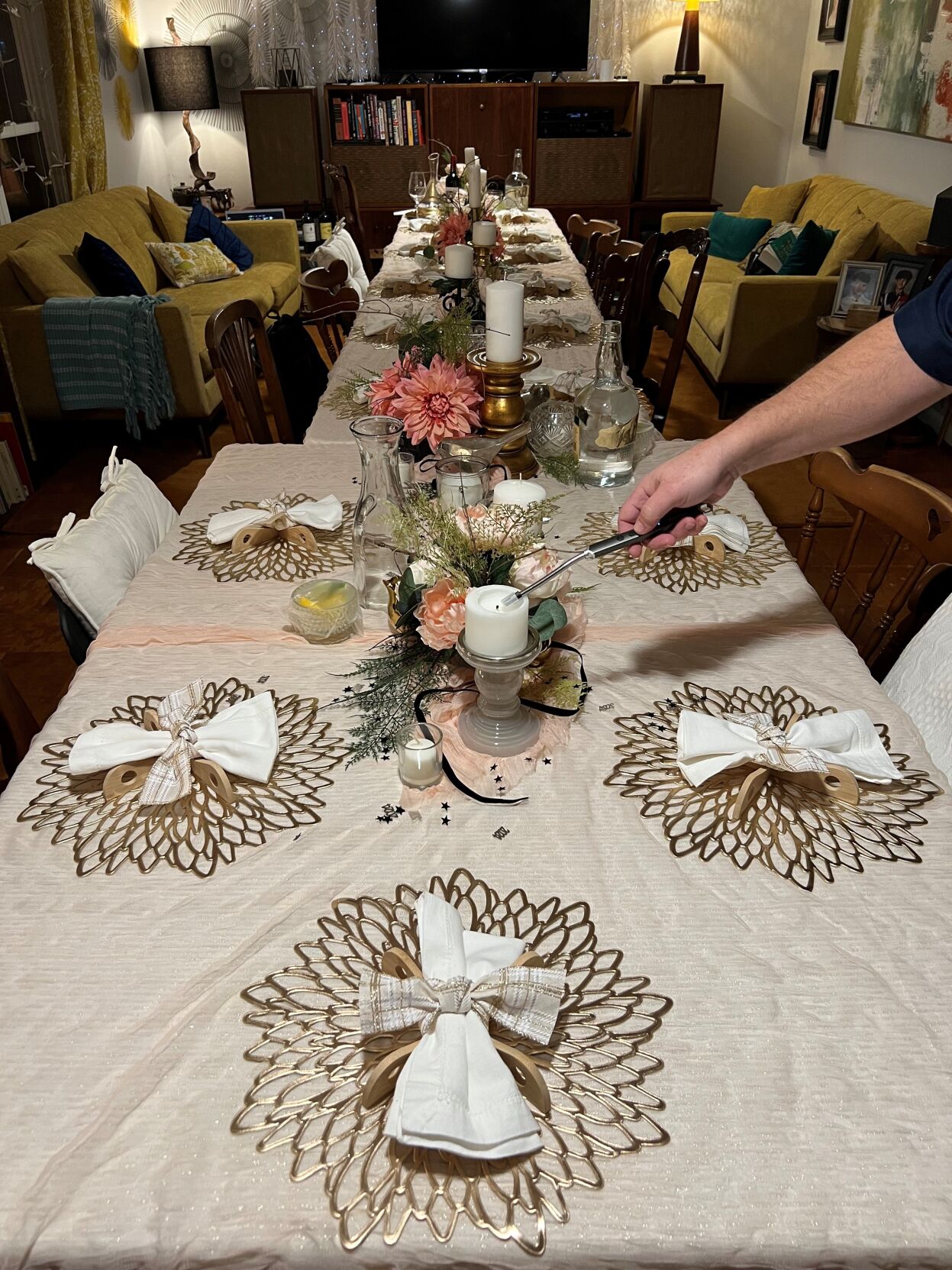 long dinner.jpg